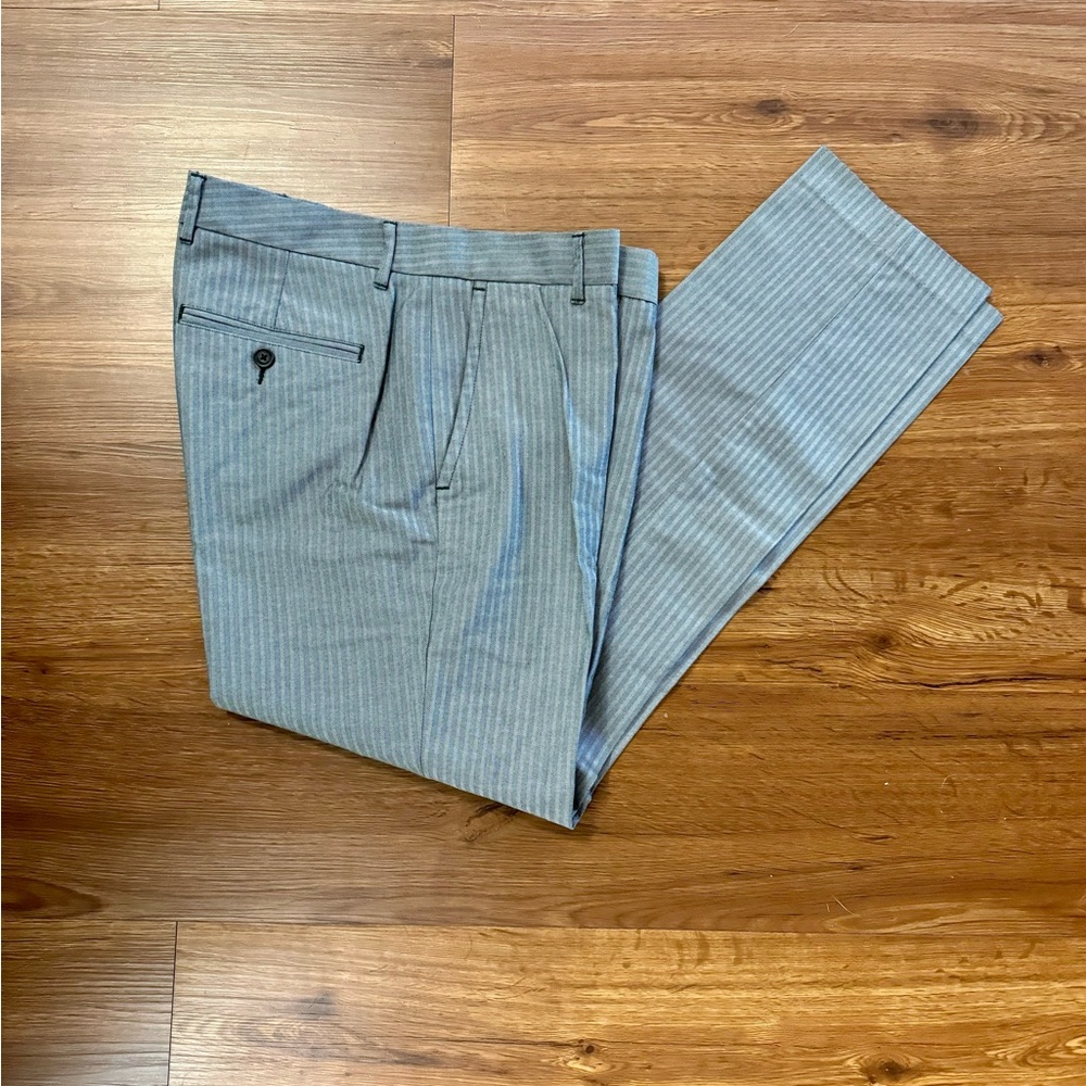 New, unworn Bonobos Weekend Warrior Dress Pants